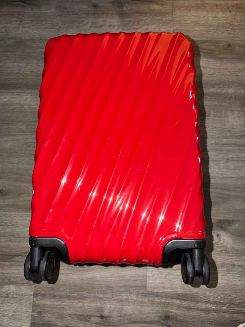 Tumi authentic International Expandable 4 Wheeled Carry-On - Picture 2 of 11